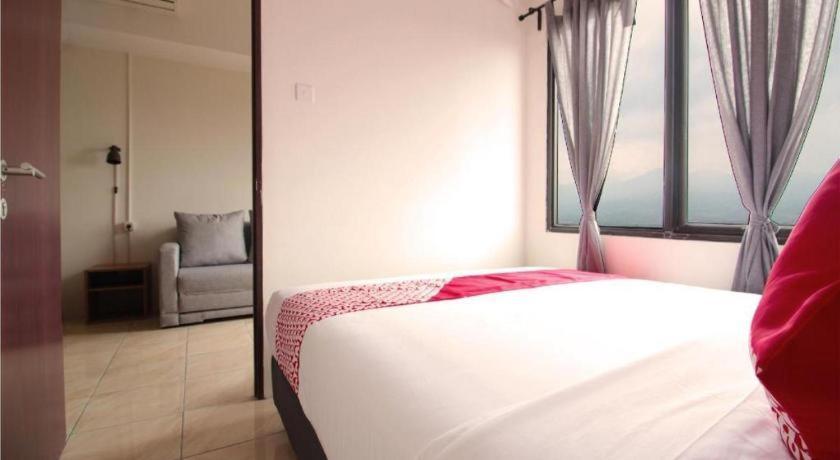 Super Oyo Capital O 483 Tamansari Panoramic Bandung Hotel Екстериор снимка